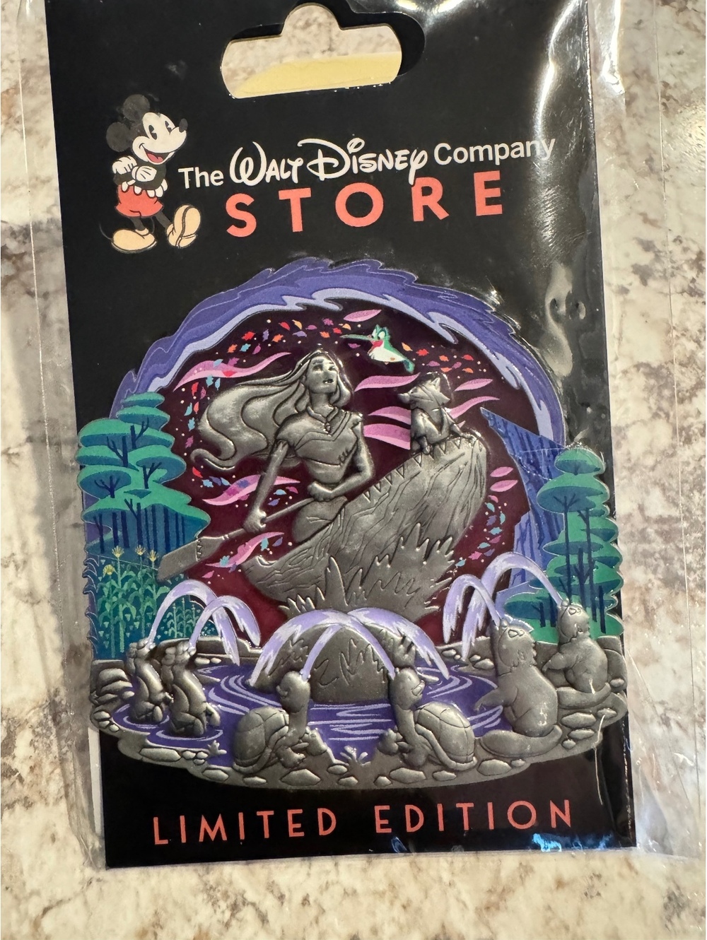 Disney DEC WDCS Water Fountain Fountains Pin LE 300 Pocahontas Meeko Flit Pin